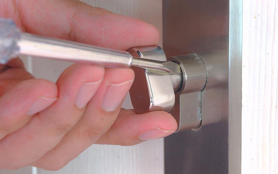 urgence serrure porte Grisy-Suisnes
