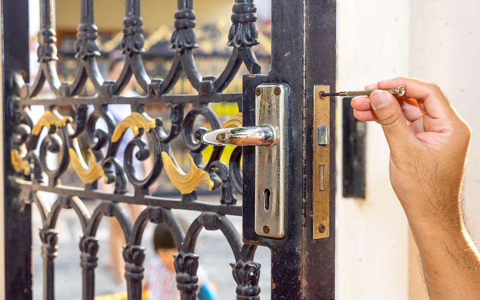 changer une serrure de porte Pantin